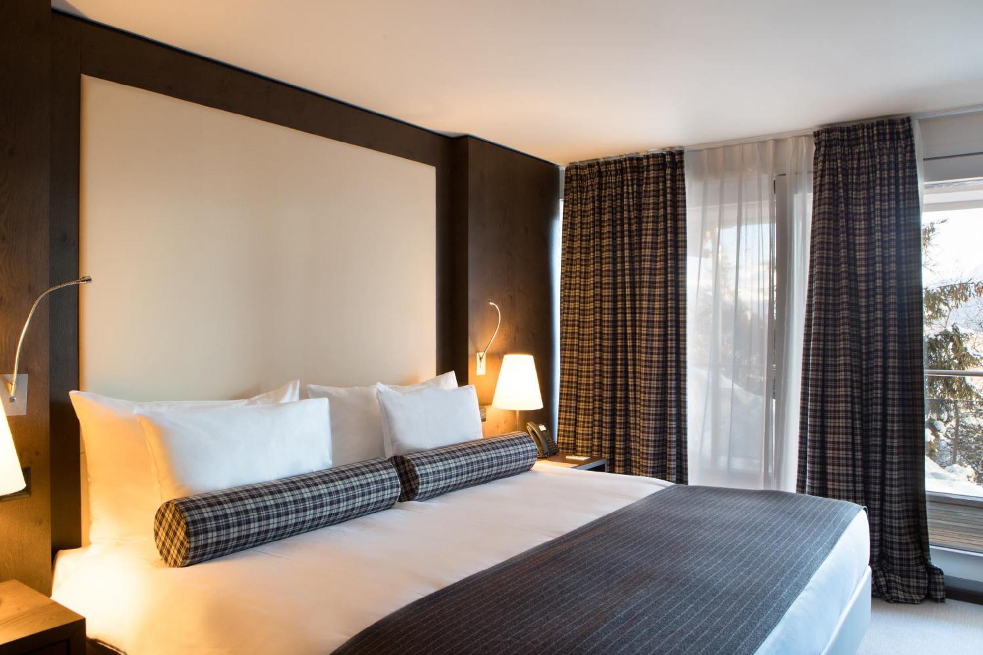 Superior Suite with Mountain View